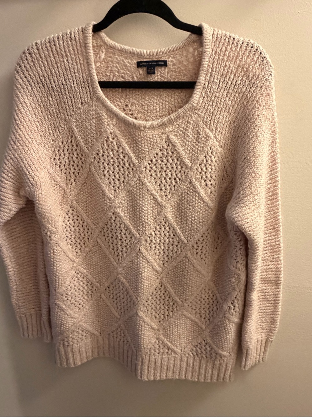 American Eagle Outfitters Light Cream Diamond Knit Scoop Sweater